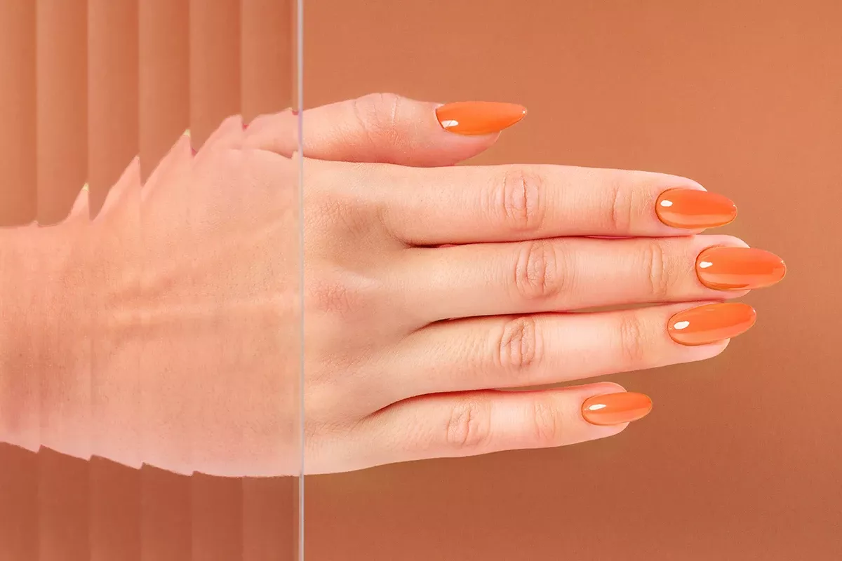 GEL POLISH 437 HelloVynn GEL POLISH VICTORIA VYNN - Image 2